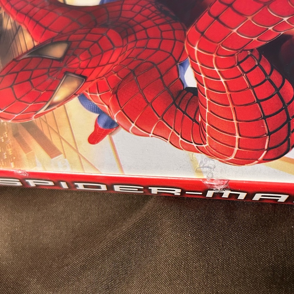 SPIDER-MAN - Picture 2 of 6